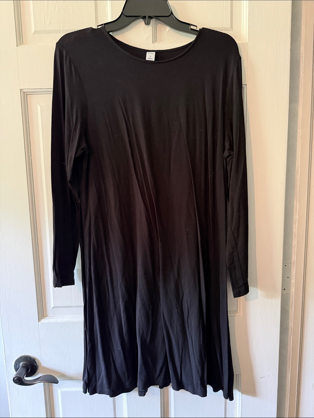 Old Navy Black Long Sleeve Crew Neck Dress